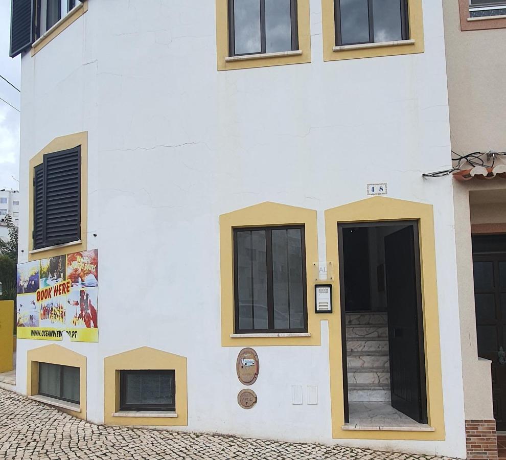 Sunny House Hostel Lagos Ngoại thất bức ảnh