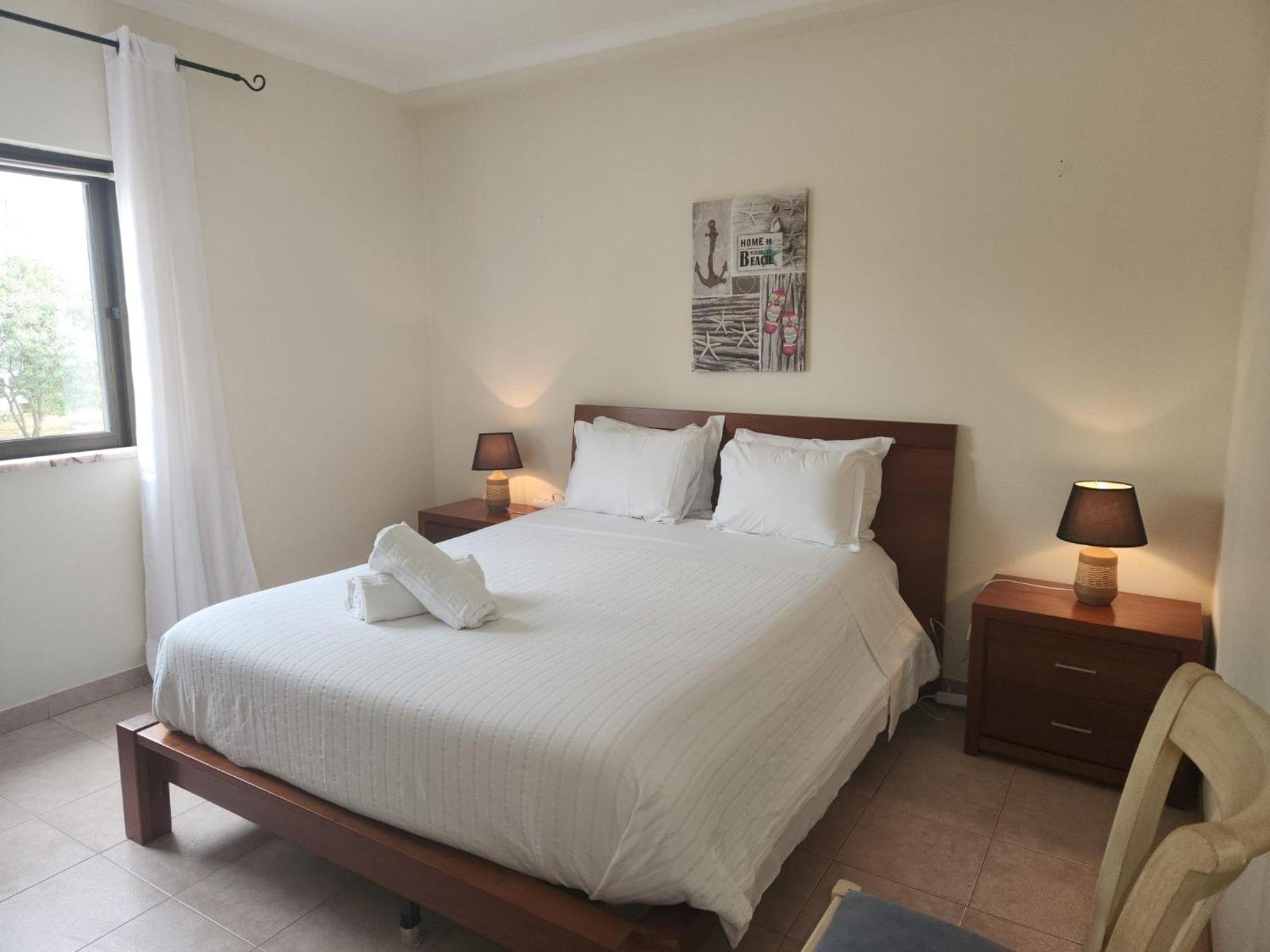 Sunny House Hostel Lagos Ngoại thất bức ảnh
